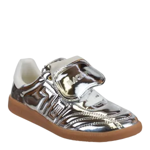 BACK 70 - FLUFFY in SILVER Sneakers