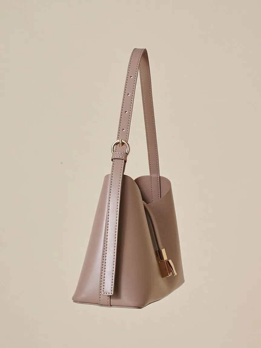 Elegant Structured Shoulder Bag