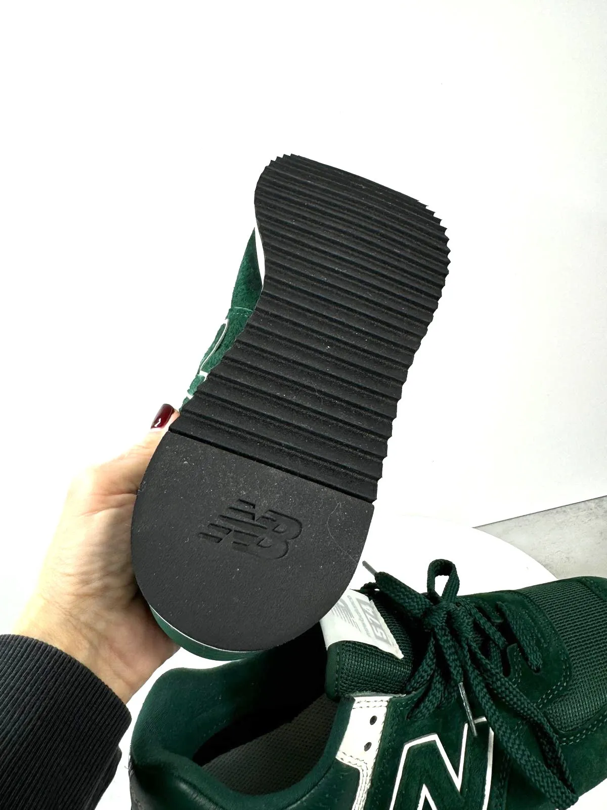 NEW BALANCE 574 SNEAKERS IN ACIDIC GREEN