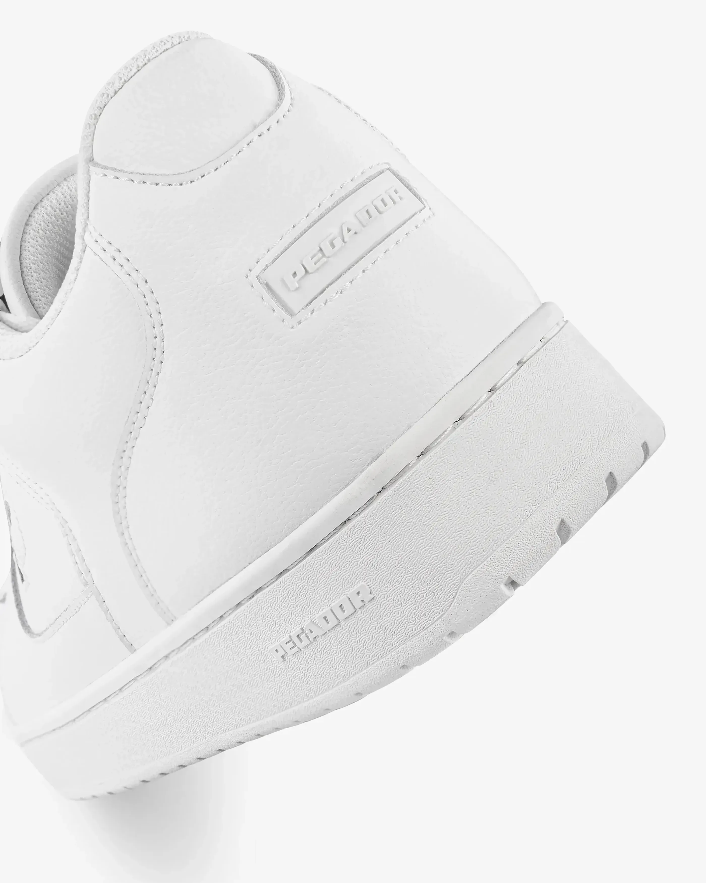 Serenus Low White